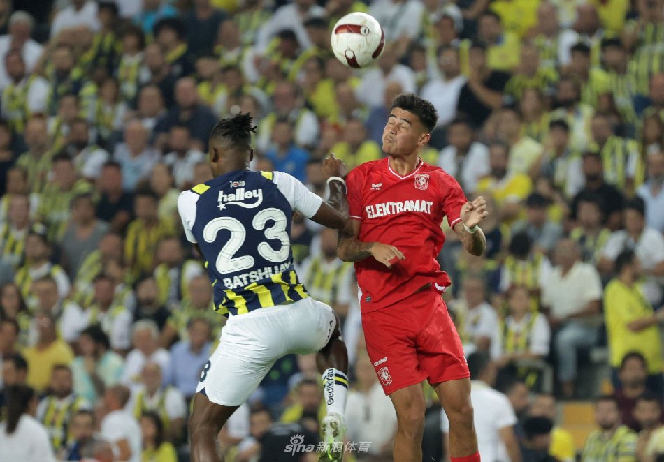 比赛中的战 比赛中的战