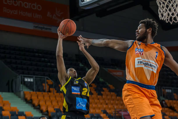 战中都具备 战中都具备