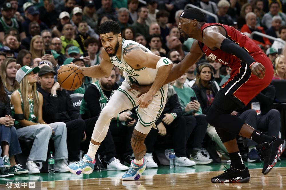 色的表现 色的表现