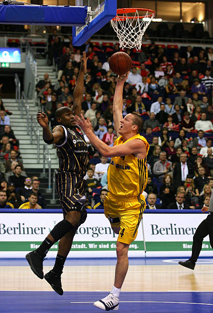 队的教练组 队的教练组