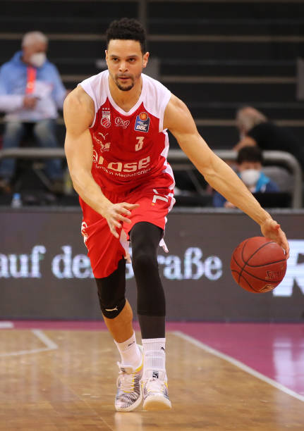 陈晨凭借敏 陈晨凭借敏