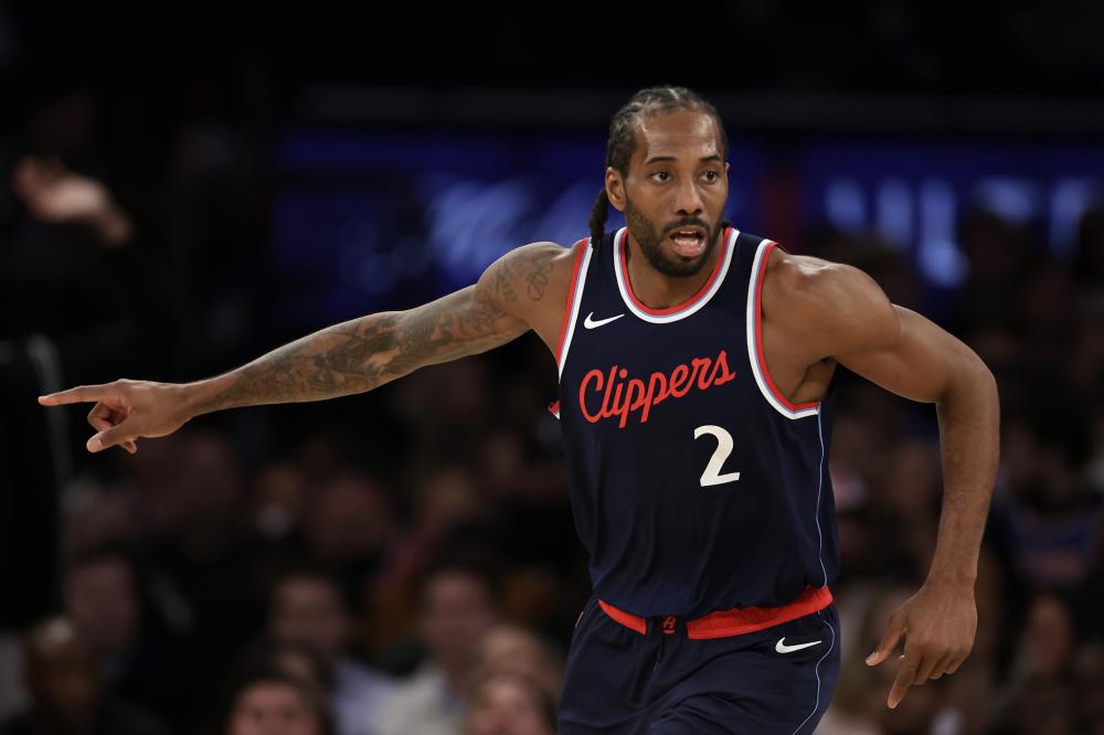 转会市场中 转会市场中