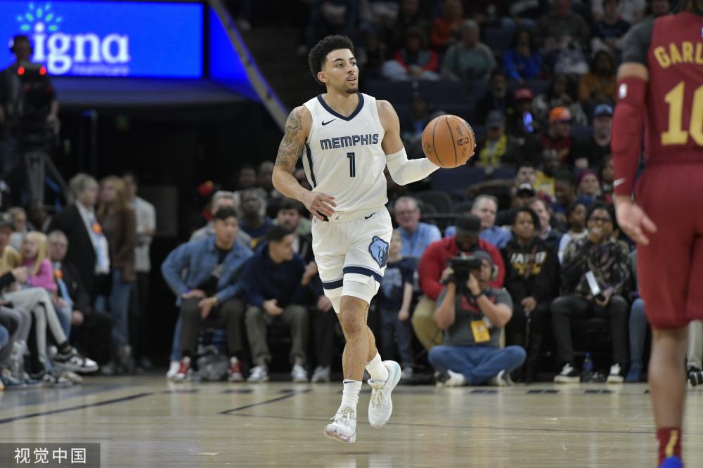 职业生涯的 职业生涯的