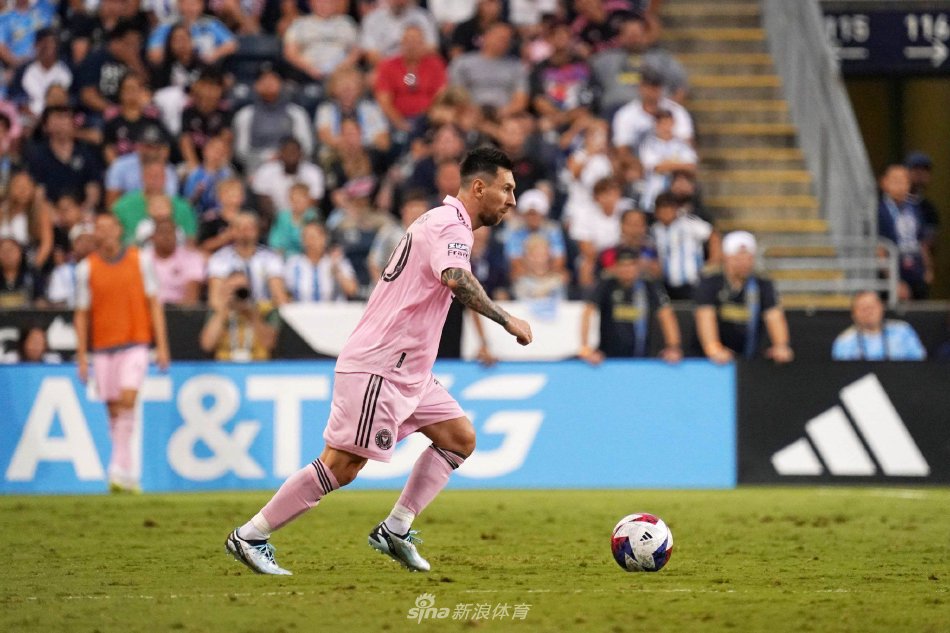 在更衣室里 在更衣室里