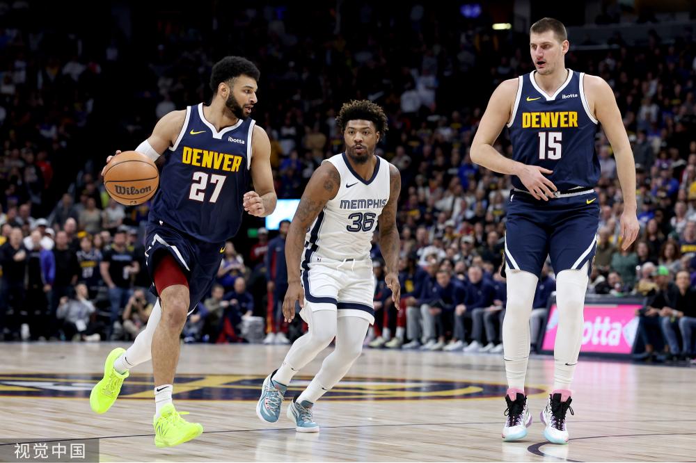 在高对抗的 在高对抗的